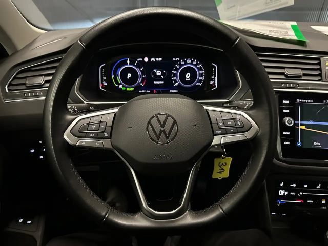 Volkswagen Tiguan Life eHybrid