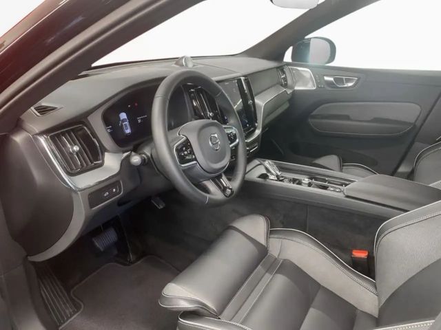 Volvo XC60 AWD Plus T8