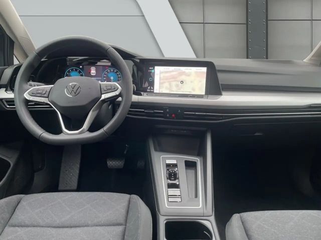 Volkswagen Golf 1.5 eTSI Golf VIII Life