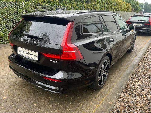 Volvo V60 AWD Dark Plus Recharge T6