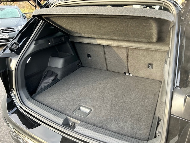 Volkswagen Tiguan Tiguan 2,0   R-L  DT142 TDID7A