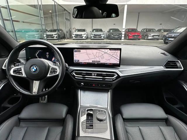 BMW 330 330e M-Sport Touring