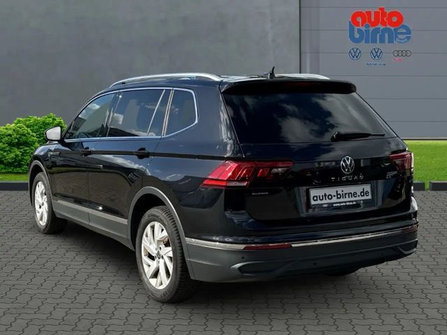 Volkswagen Tiguan 1.5 TSI Allspace Life
