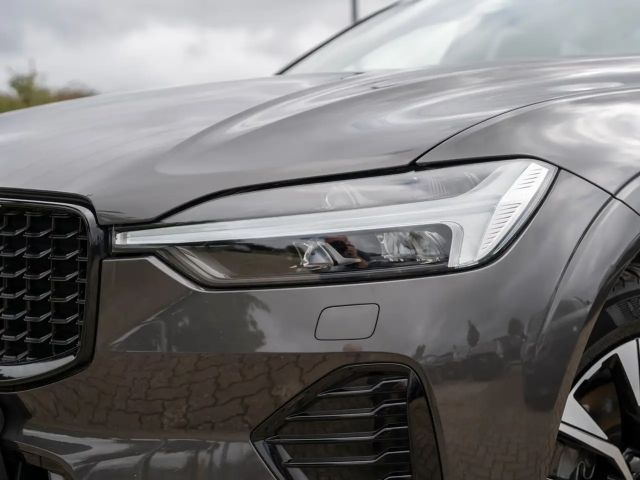 Volvo XC60 AWD Dark Plus