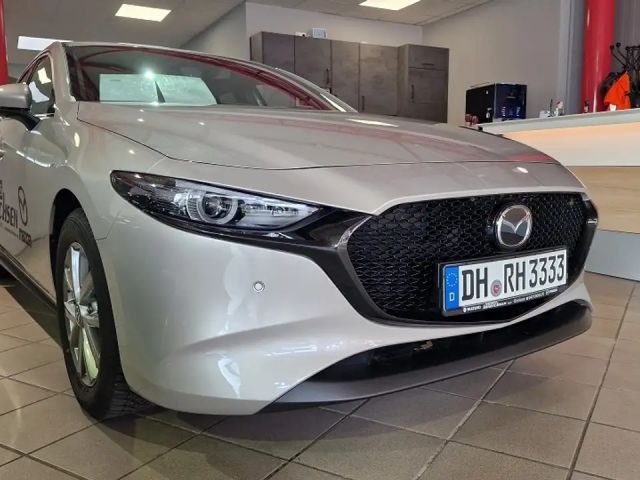 Mazda 3 2.5L SkyActiv e-Skyactiv