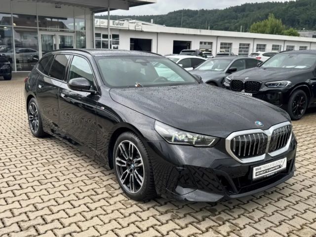 BMW 520 520d M-Sport Touring