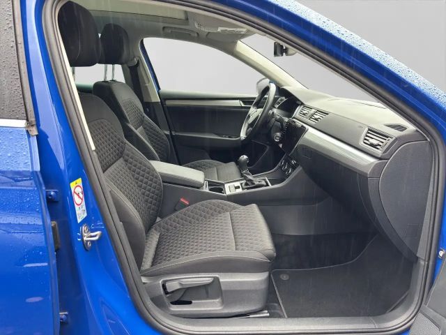 Skoda Superb Ambition Combi iV