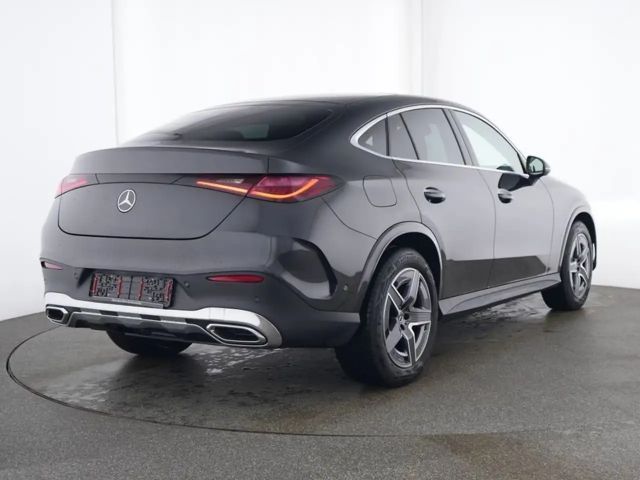 Mercedes-Benz GLC 200 4MATIC AMG Line Coupé