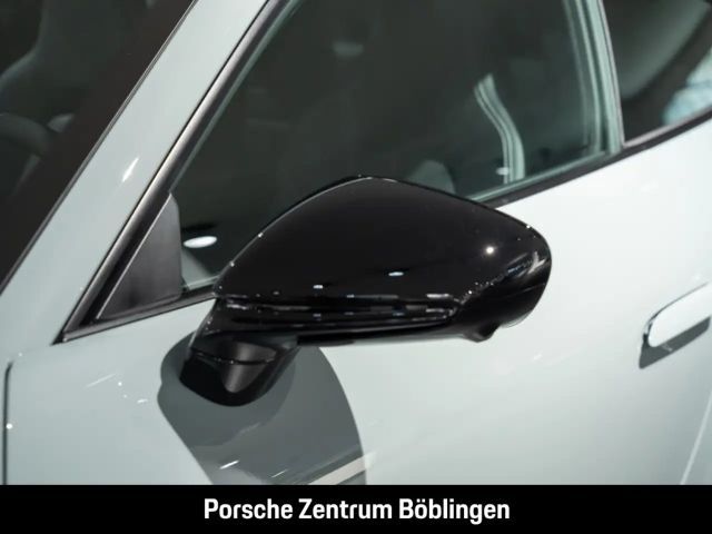 Porsche 992 Carrera Coupé GTS