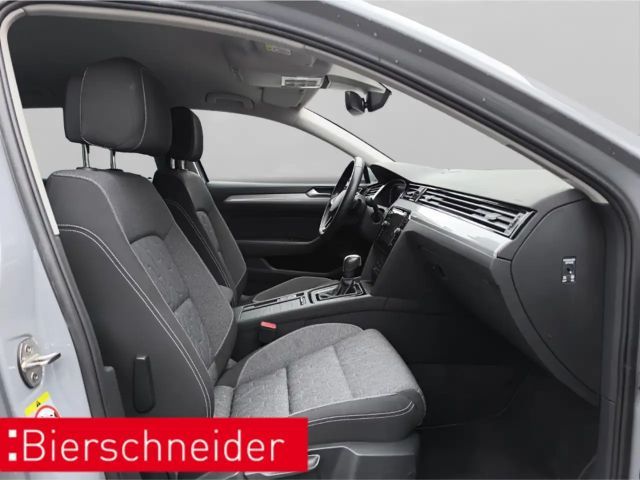 Volkswagen Passat 1.5 TSI Business DSG Variant