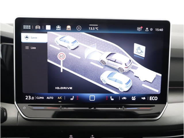 Volkswagen Golf Life eHybrid