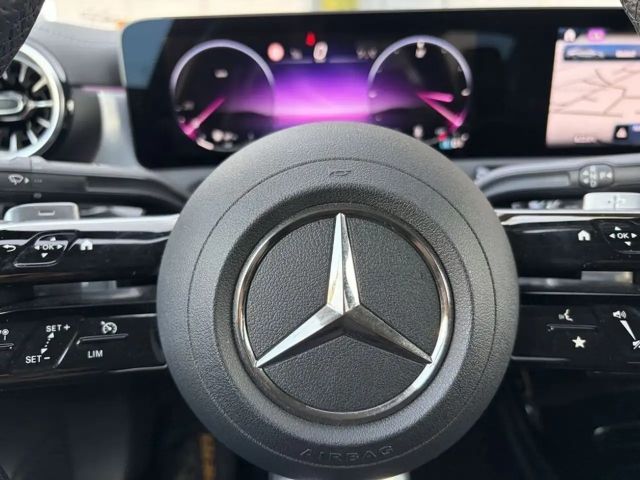 Mercedes-Benz CLA 200 CLA 200 d Sedan