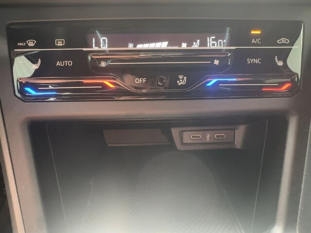 Volkswagen Taigo 1.5 TSI DSG R-Line