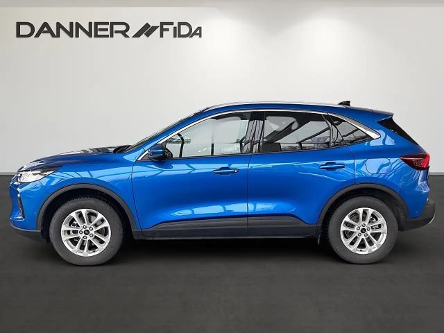 Ford Kuga Hybrid Titanium