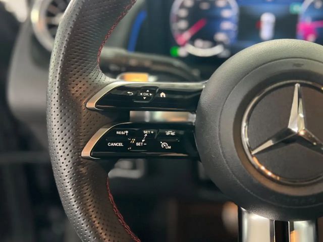 Mercedes-Benz GLB 200 AMG Line GLB 200 d