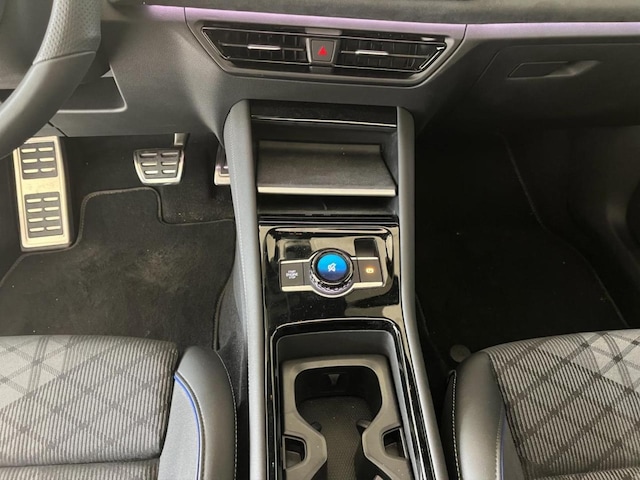 Volkswagen Tayron 2.0 TDI 4Motion DSG R-Line