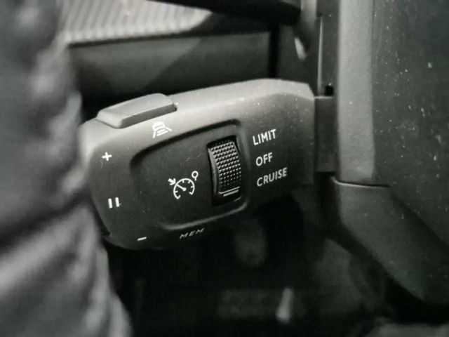 Peugeot 2008 Allure Pack