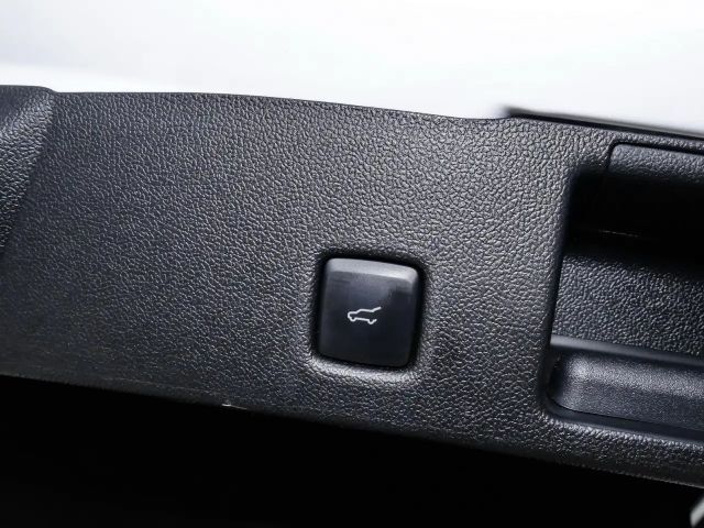 Ford Kuga Plug in Hybrid ST Line X