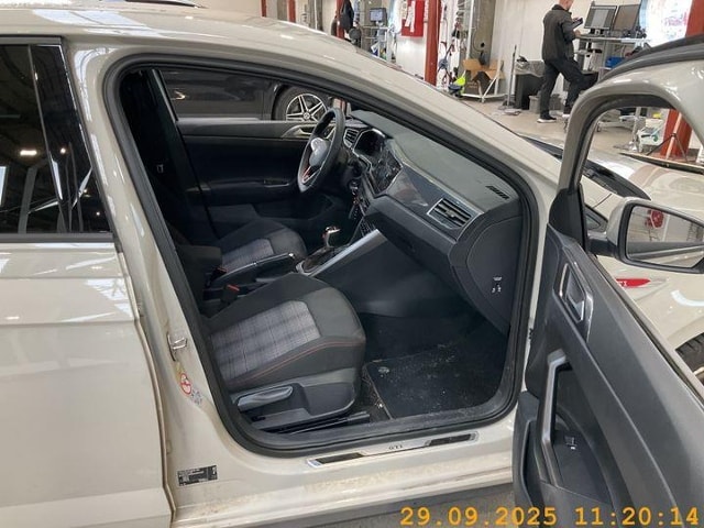 Volkswagen Polo 2.0 TSI DSG