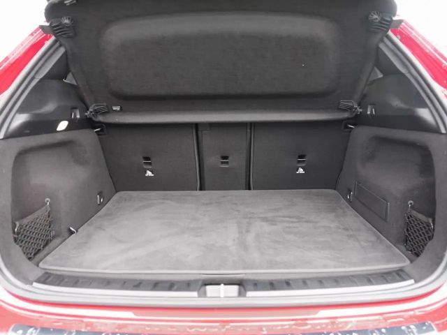 Mercedes-Benz EQA 300 4MATIC AMG Line