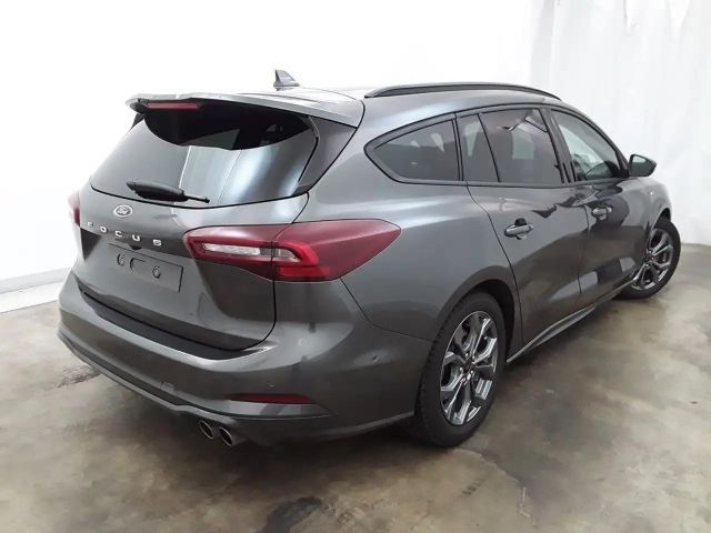 Ford Focus ST Line Wagon