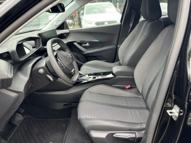 Peugeot E-2008 Allure Pack