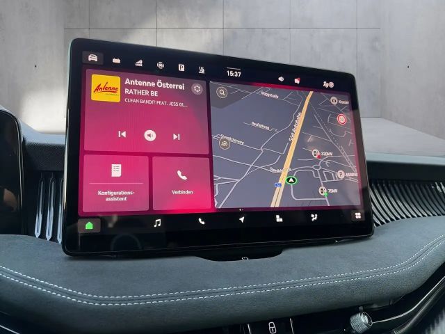 Skoda Superb Sportline iV