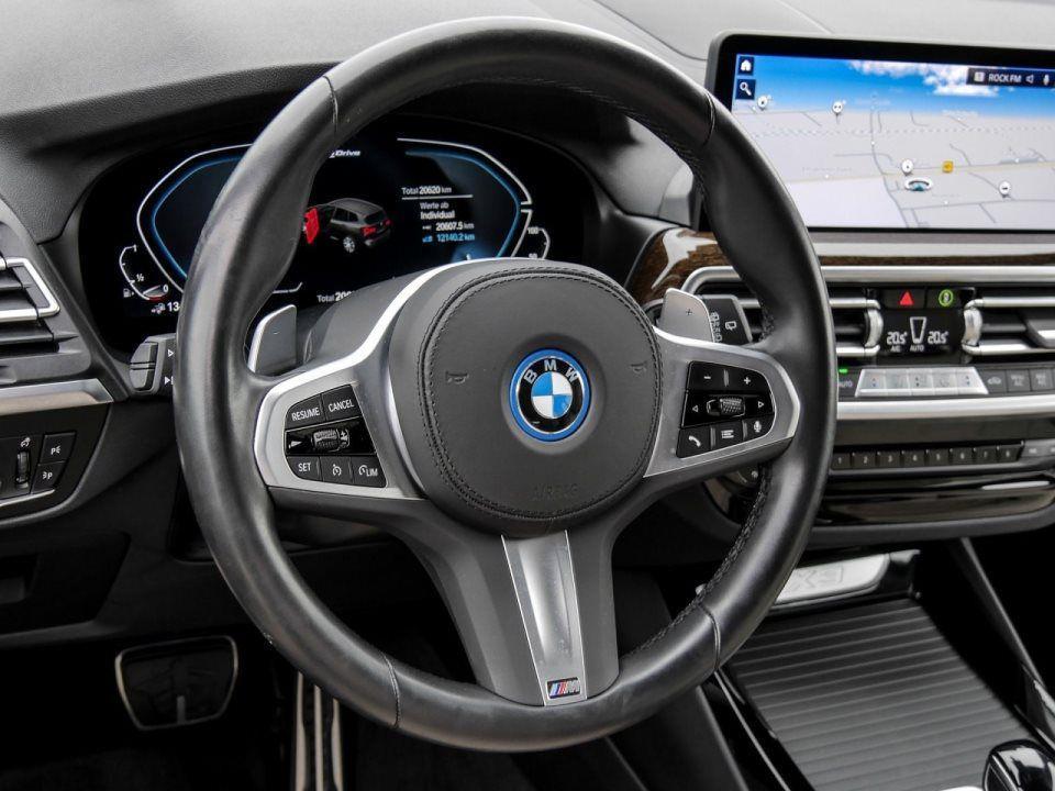 BMW X3 xDrive30e