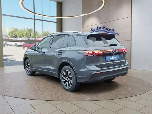 Volkswagen Tiguan 1.5 eTSI Plus
