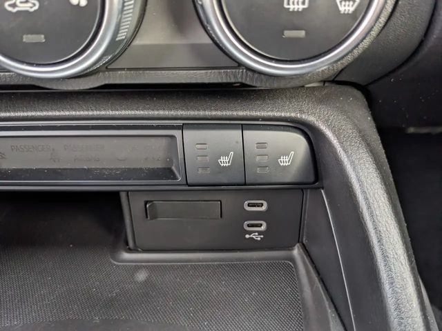 Mazda MX-5 Exclusive-line