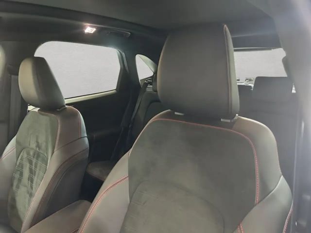 Ford Kuga Plug in Hybrid ST Line X