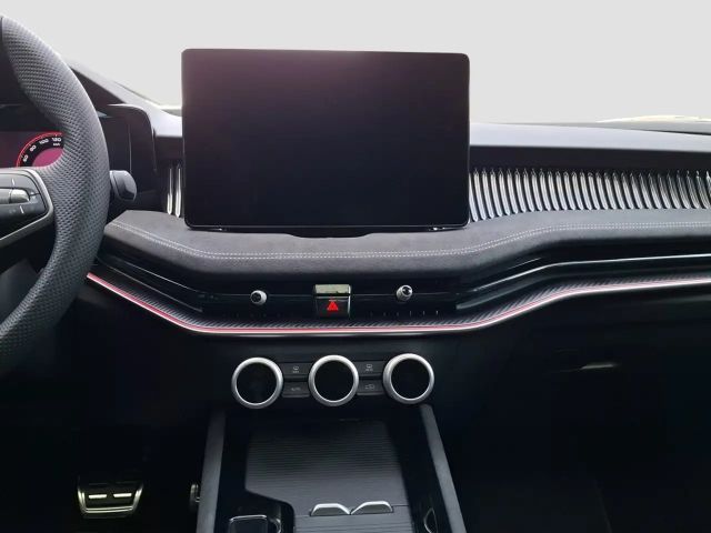 Skoda Superb 2.0 TDI Combi Sportline