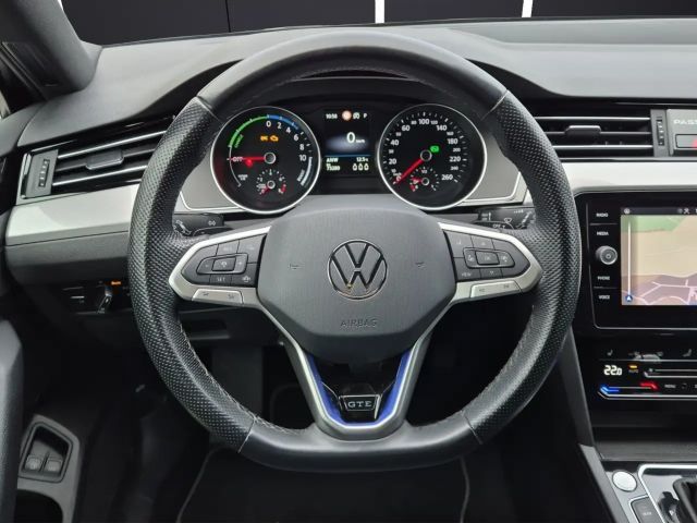 Volkswagen Passat GTE Variant