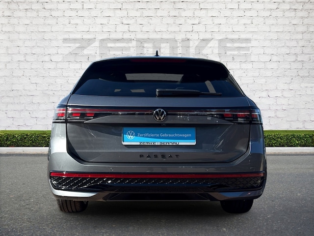 Volkswagen Passat 1.5 TSI DSG R-Line