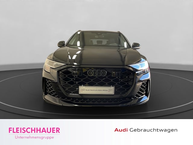 Audi RS Q8 Performance Quattro
