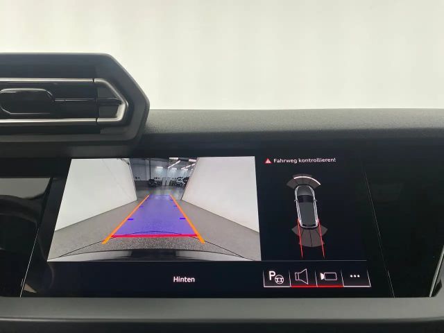 Audi A3 30 TFSI Sedan