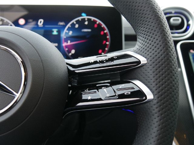 Mercedes-Benz C 200 Sedan