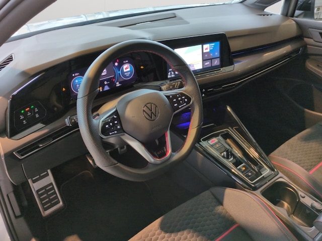 Volkswagen Golf 2.0 TSI DSG Golf VIII