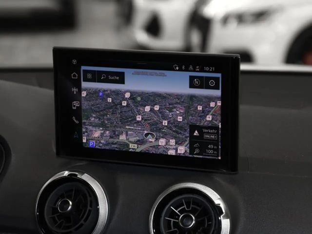 Audi Q2 35 TFSI S-Line