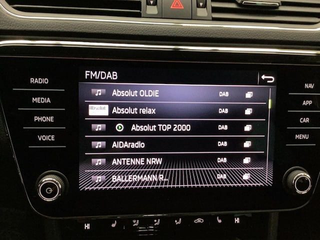 Skoda Superb 2.0 TDI Combi Style Style