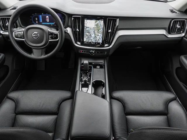 Volvo V60 AWD Plus
