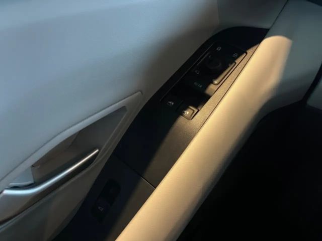 Ford Capri Extended range RWD