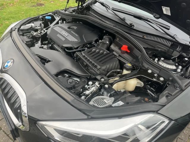 BMW 116 116i Advantage pakket Sedan