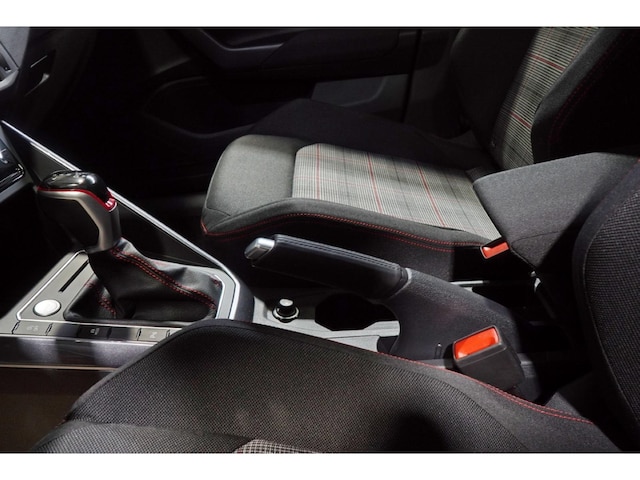 Volkswagen Polo 2.0 TSI DSG