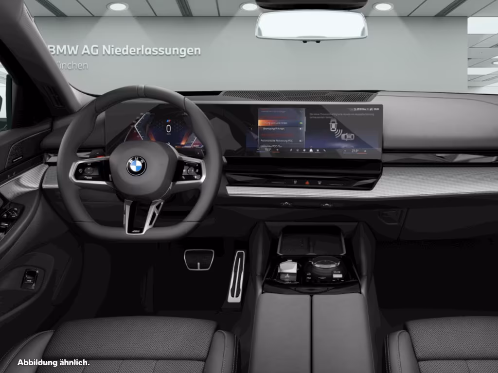 BMW 520 520i M-Sport Sedan