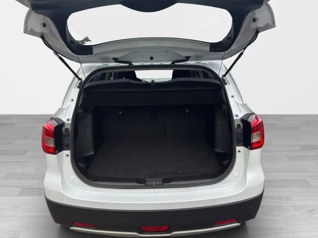 Suzuki SX4 S-Cross Hybrid Shine