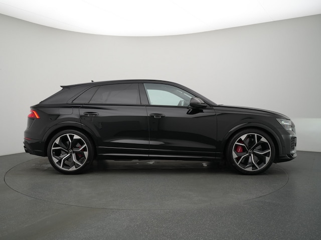 Audi RS Q8 Quattro