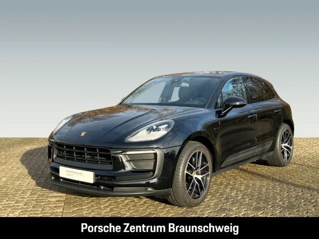 Porsche Macan BOSE Luftfederung 20-Zoll Panoramadach LED