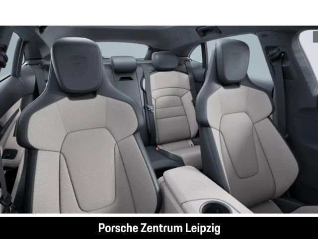 Porsche Taycan GTS Sport Turismo