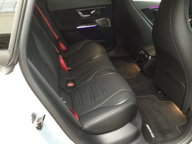 Mercedes-Benz EQE 43 4MATIC Sedan